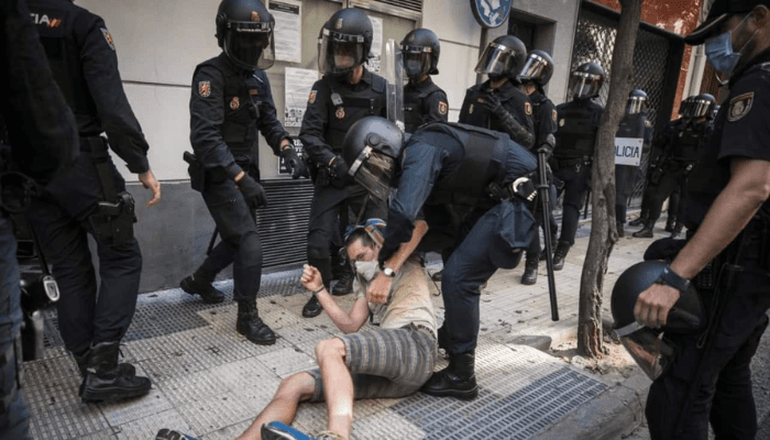 Cómo desalojar okupas en Barcelona: protocolo legal, vías judiciales y mediación
