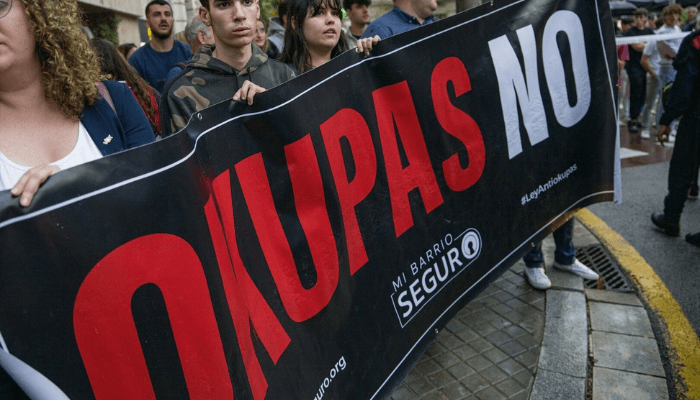 Qué derechos tiene un okupa en España y Cataluña: mitos y realidad